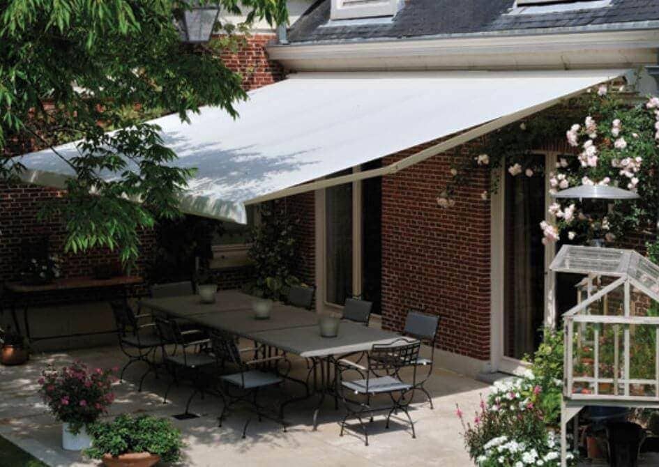 folding lateral arm retractable awning