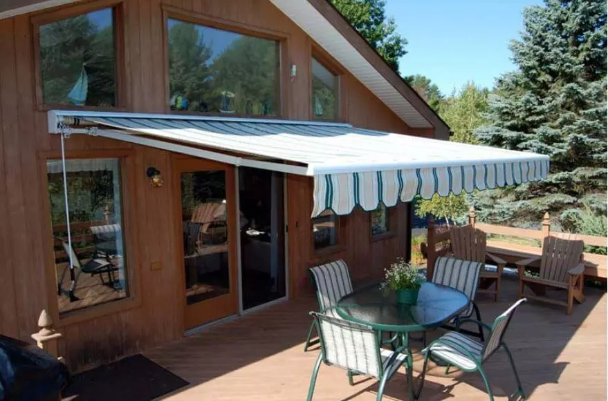 taylor madeВ folding lateral arm retractable awning
