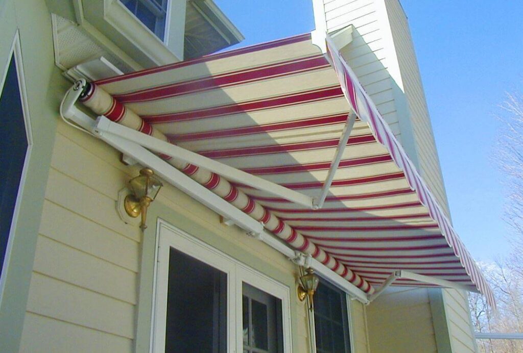 trio-retractable-awning